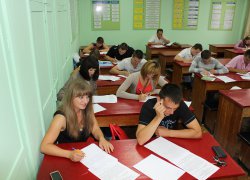 Державний екзамен склали спеціалісти з менеджменту зовнішньоекономічної діяльності заочної форми навчання
